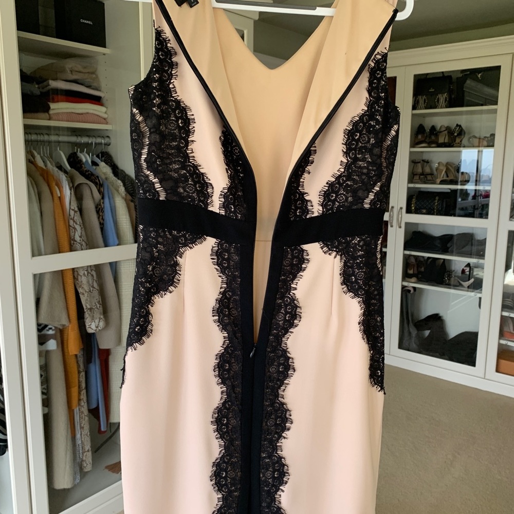 TAHARI lace pencil dress - Picture 10 of 11